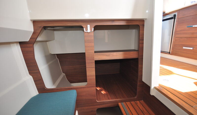 Suncamper 31 demóhajó gyártásban full