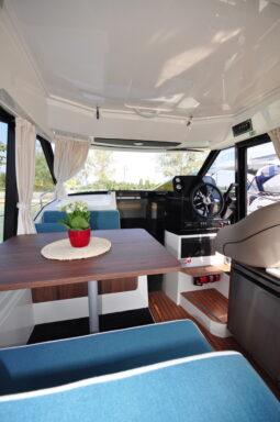 Suncamper 31 demóhajó gyártásban full