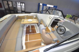 Coaster 600 DC elektromos 50 LE  kabinos day cruiser full