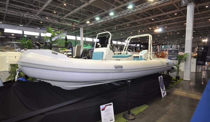 STREAM RIB 560 HAJÓ 30-50 LE ELEKTROMOS MOTORRAL full