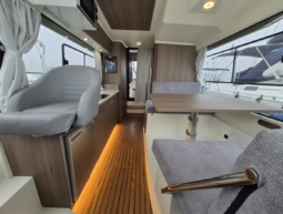 Suncamper 35 – majdnem új 2023 elektromos lakó / túrahajó céges értékesítés full