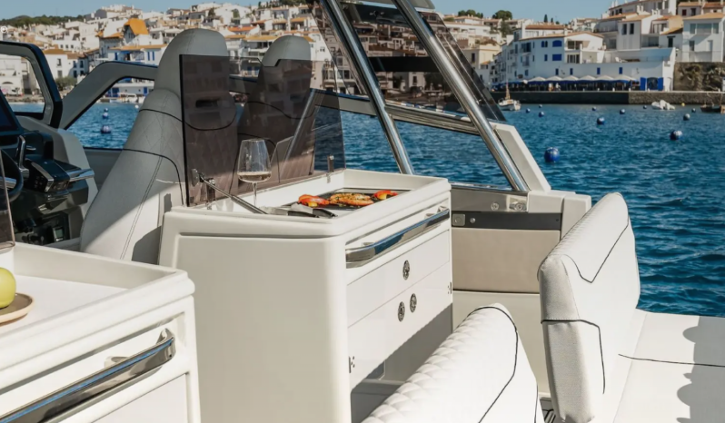 YOT 36 Luxus Katamarán – elektromos Power Catamaran – a Balatonon full