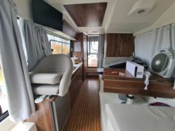 Suncamper 35 – elektromos lakóhajó + hajógenerátorral full