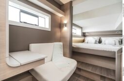 Aventura 37 Explorer  a trawler életérzés katamarán kivitelben full