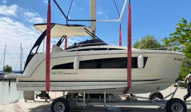 Balt 818 – elektromos lakó/túra yacht prémium felszereltséggel magánszemélytől full