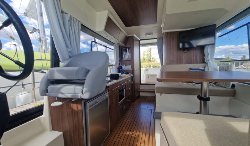 SUNCAMPER 35 – Kiváló állapotú 3 szezonos elektromos lakóhajó full